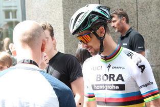 萨甘视频,揭秘运动健将的日常训练与心路历程